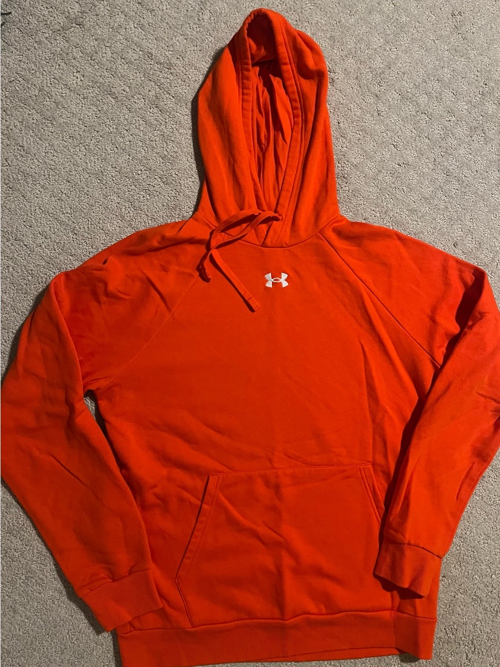 Under Armour Men’s Orange Pullover Hoodie medium
